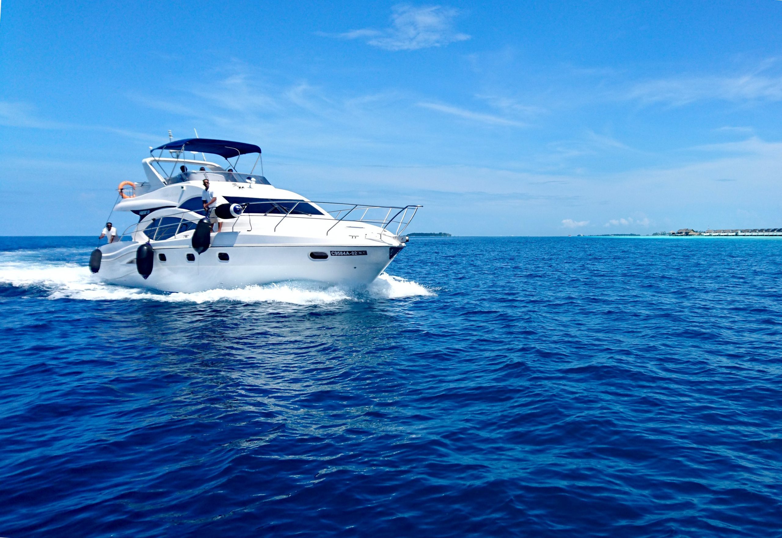 Read more about the article Boat-Buying Tips to Save Time and Money